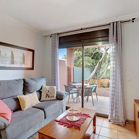 Okeanos 1 Bedroom With Garden S-r