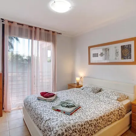 アパート Okeanos 1 Bedroom With Garden S-r